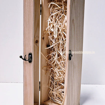 Hinged Lid 1 Bottle Box - Natural x25 Custom Wood Designs __label: Multibuy Bottle Box Bottle Boxes gift box Gift Boxes Single bottle box wooden Box CustomWoodDesignsIrelandCorporategiftboxesBottleBoxesGiftingboxesforbottleslaserengravedbottleboxespersonalisedbottleboxesCorporateboxesrusticboxwinebo_13_f58f15e0-8c20-44a7-a660-9755