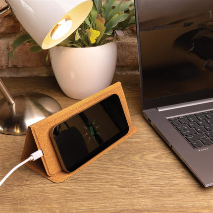 10W Wireless charging mousepad and stand cork pack of 25 Custom Wood Designs __label: Multibuy cork10wwirelesschargercustomwooddesigns