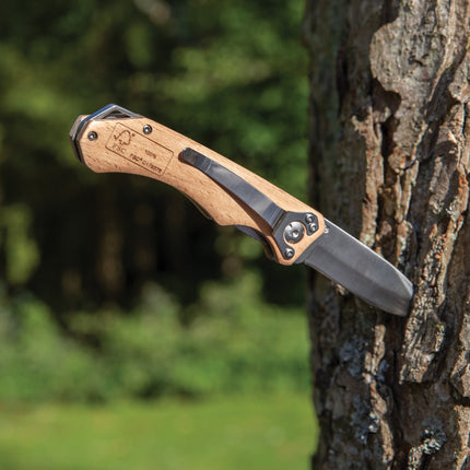 wooden-outdoor-knife